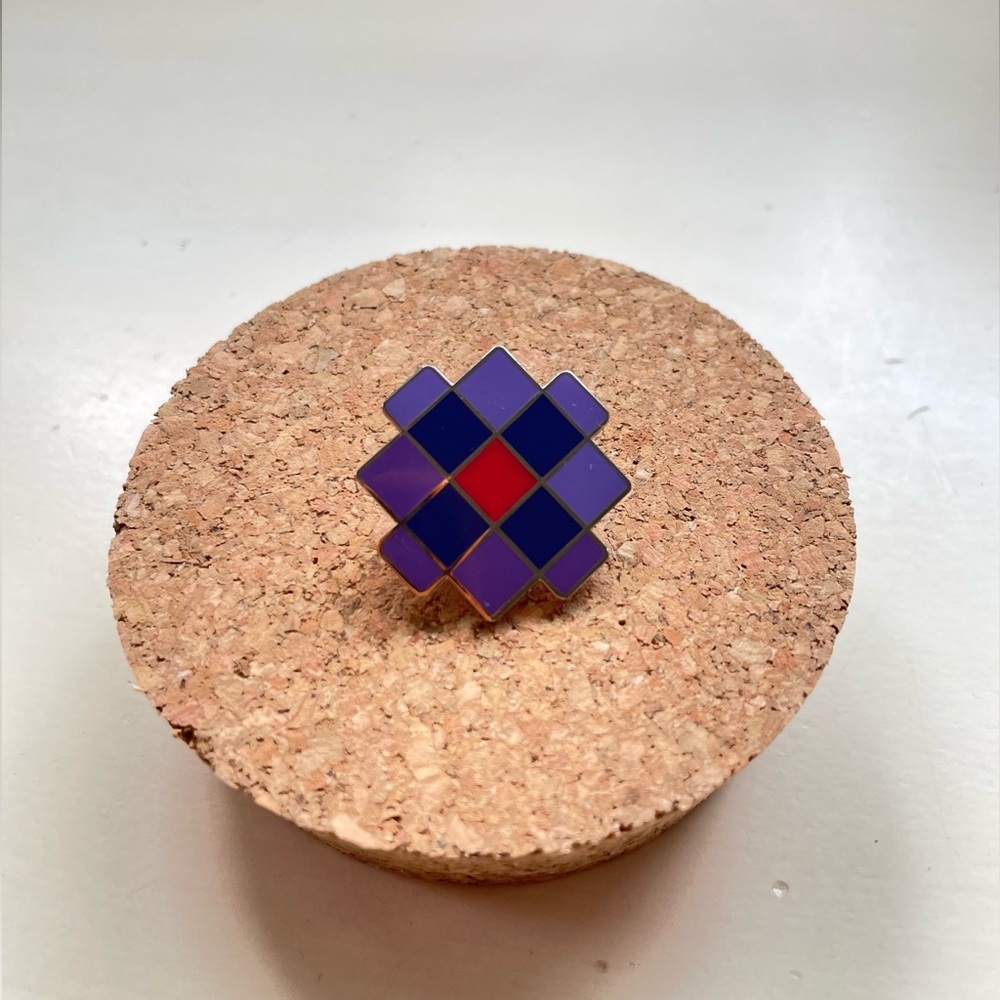 Meadow Platform Geometric Purple/Red Pin